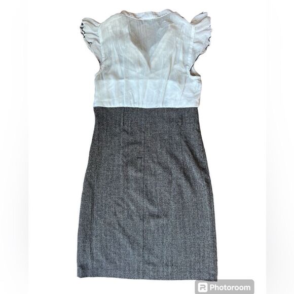 iZ Byer Size 1 Flutter Ruffled Sleeve Button Down White Gray Pencil Dress - Picture 5 of 8